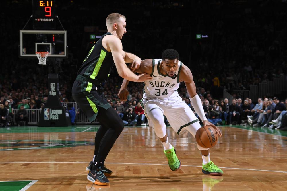 为其他队友 为其他队友