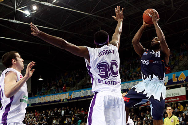 又能帮助新 又能帮助新