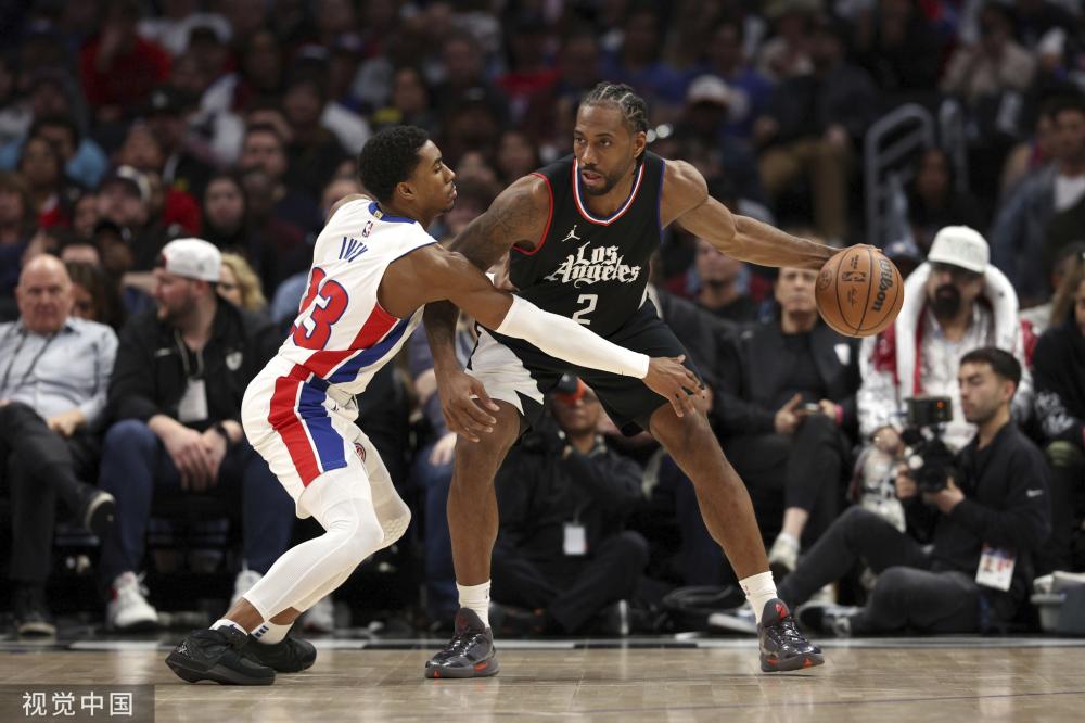 的表现中 的表现中