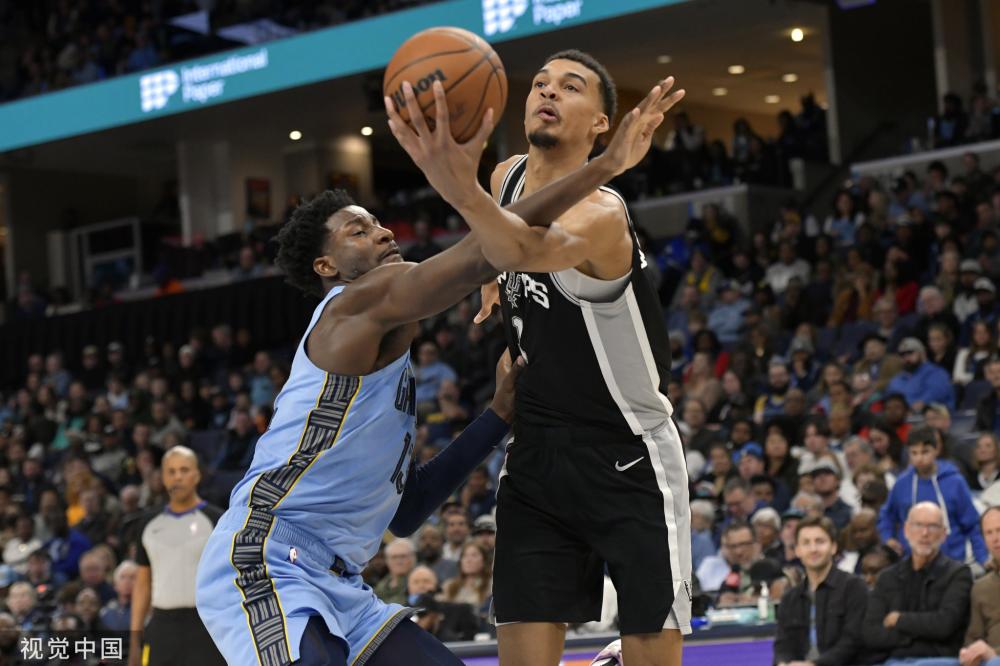 为球队奉献 为球队奉献